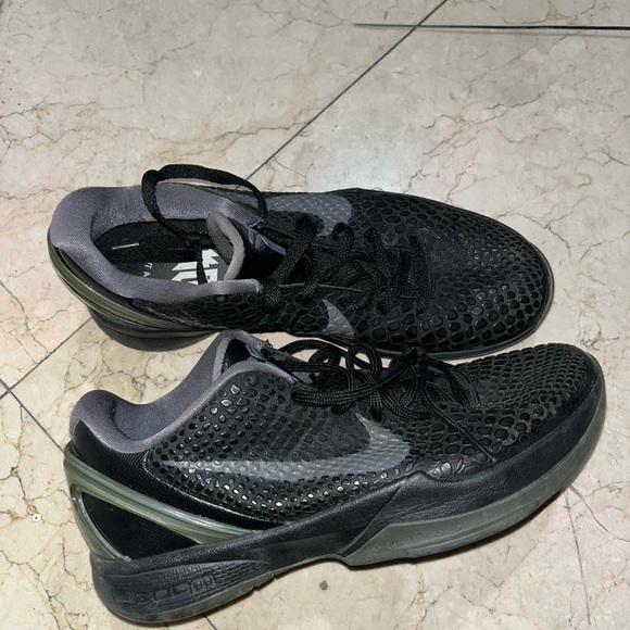 Used RARE Nike Zoom Kobe 6 ‘Blackout’ 429659-013 - Picture 1 of 5